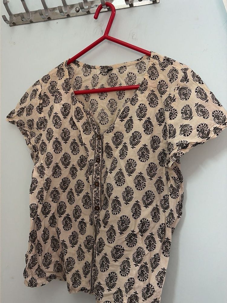 Patterned Button-Down Top