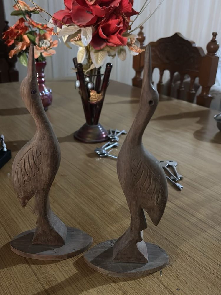 Wooden Bird Showpiece Set