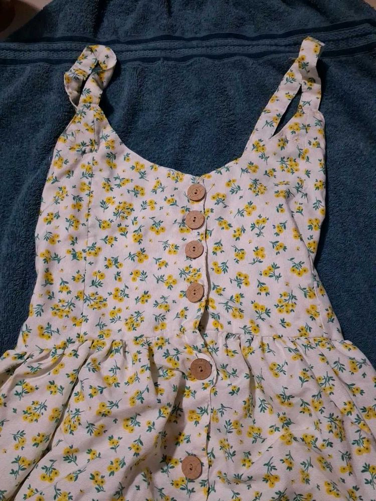 Cute Floral Button-Front Dress