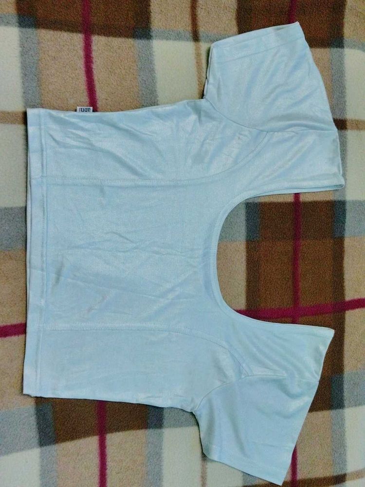 Light Blue Seamless Innerwear Top
