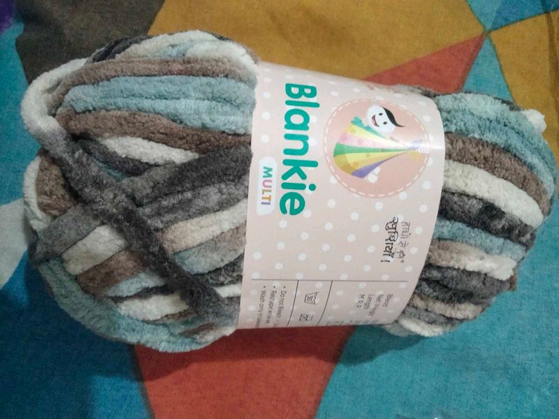 Blankie Multi Yarn Ball