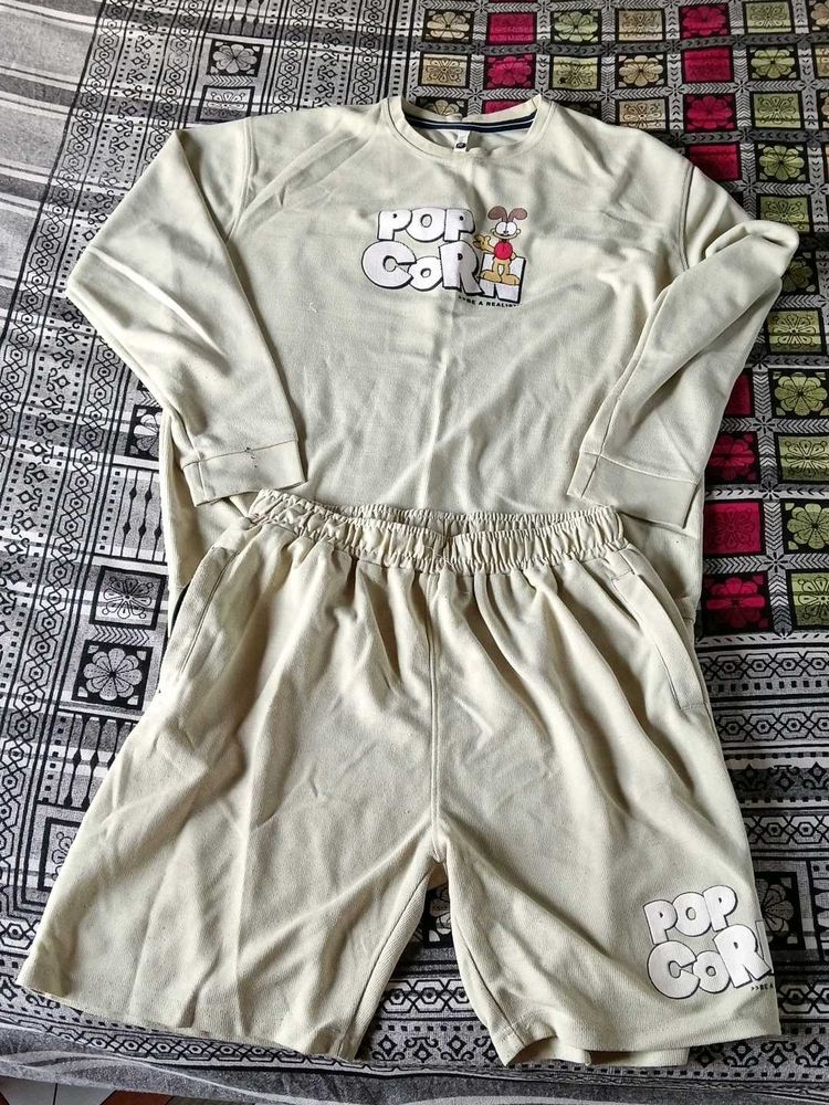 Cute Popcorn Graphic Sweatshirt and Shorts Set