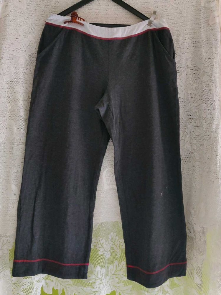 SOMA Comfy Grey Cropped Lounge Pants