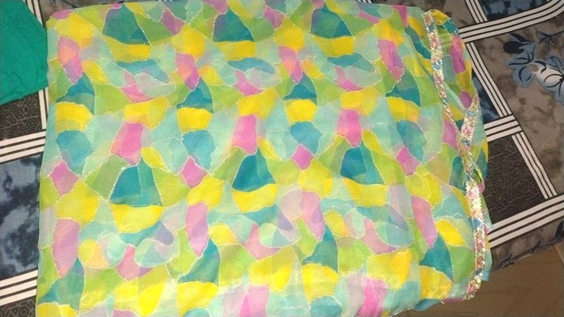 Vibrant Geometric Print Saree