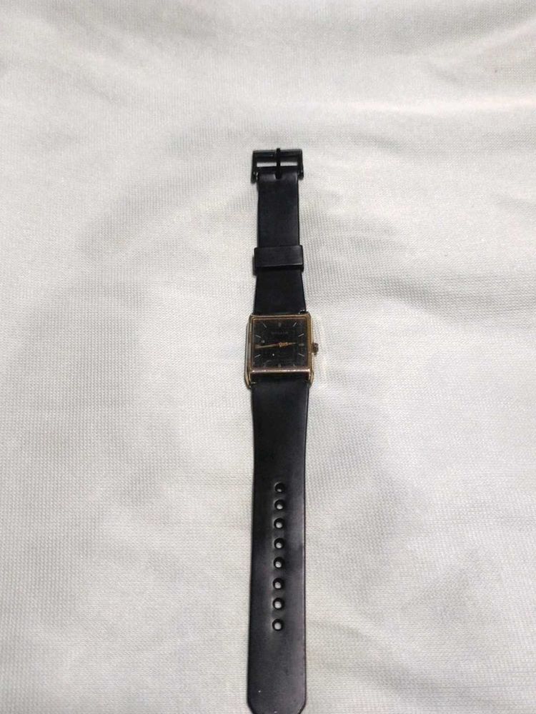 Black Strap Golden dial Watch in non working