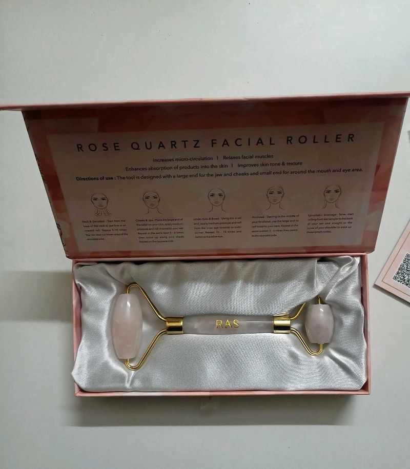 RAS Rose Quartz Facial Roller