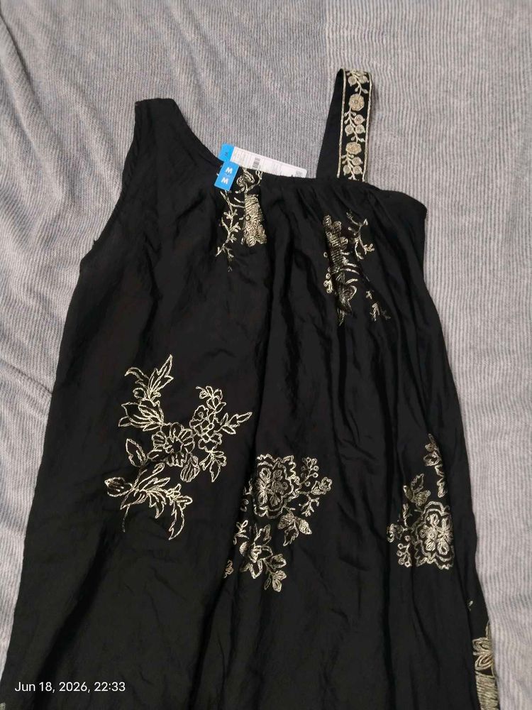 GOLD EMBROIDERY BLACK KURTI