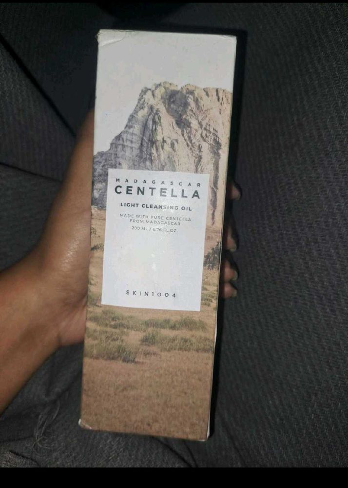 SKIN1004 Madagascar Centella Cleansing Oil