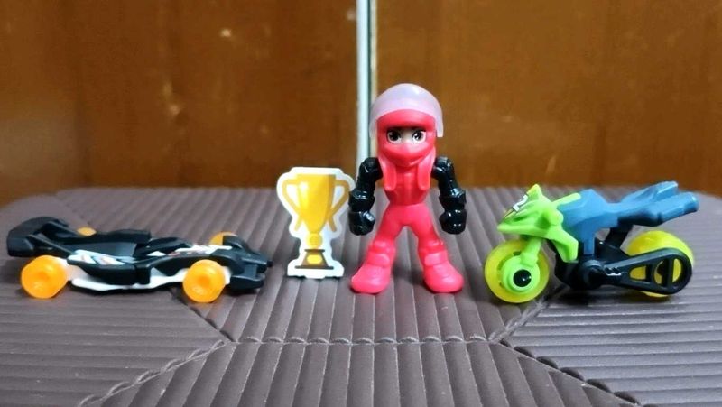 3 kinder Joy racer toys