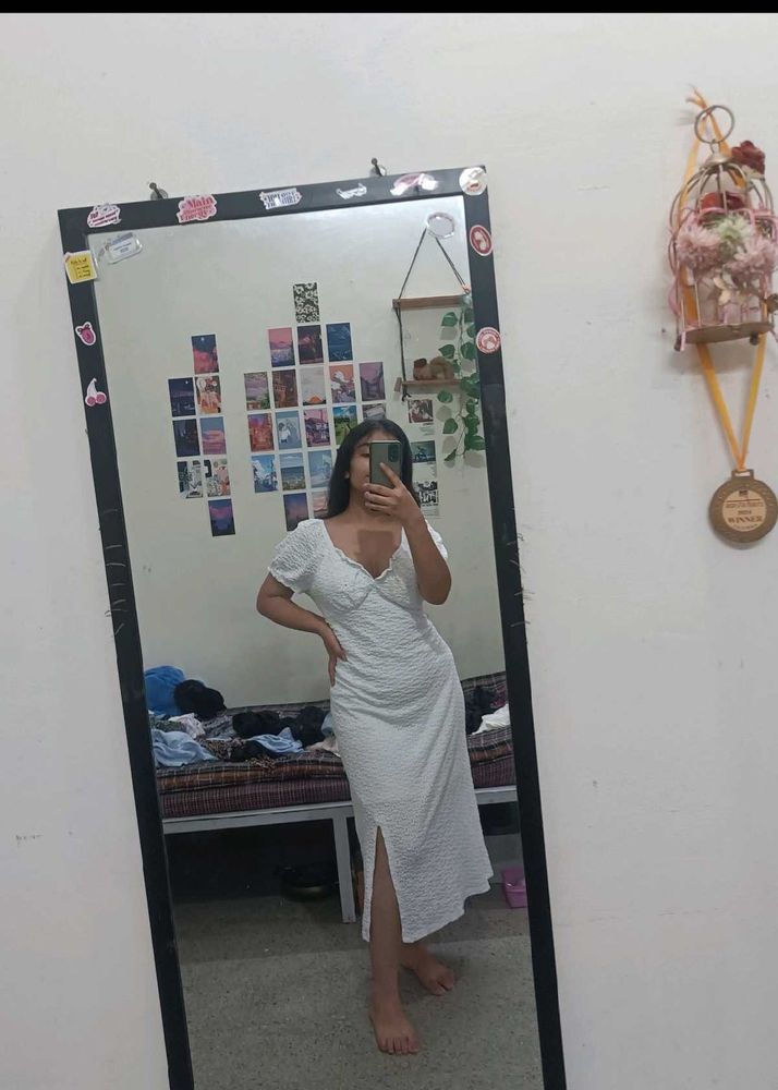 Chic White Textured Midi Dress