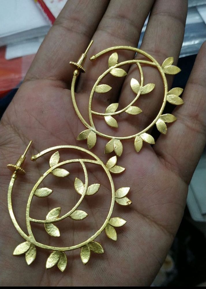 Gold Leaf Earrings