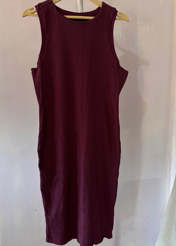 ❌Sale❌UCB Brand Burgundy Ribbed Bodycon Dress