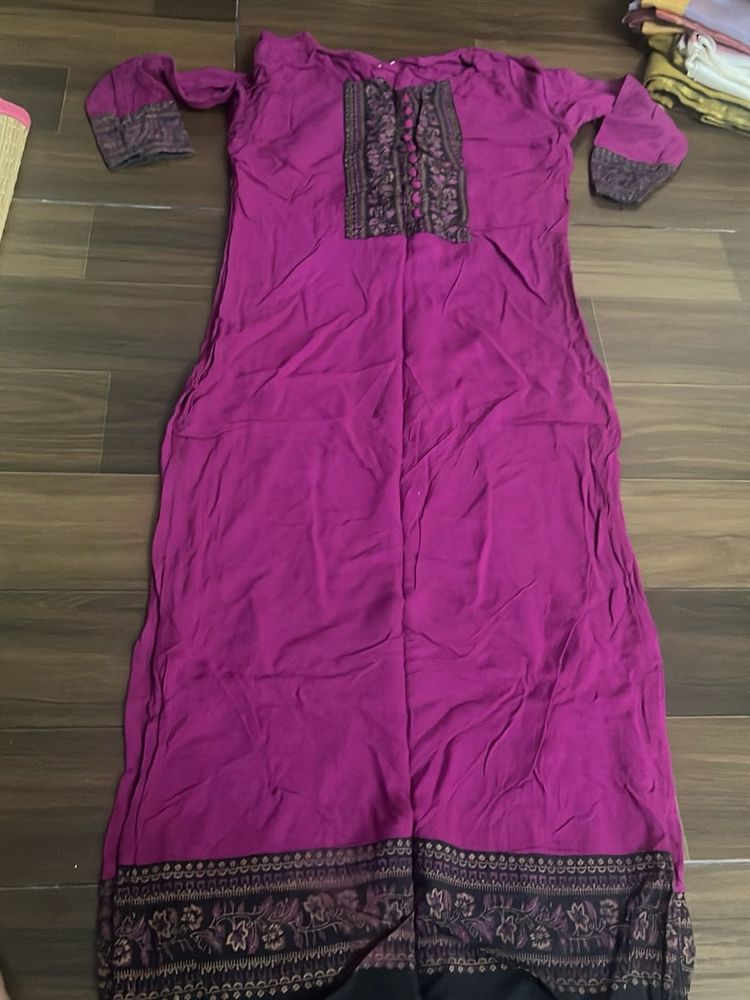 Elegant Pink Kurta with Black Embroidery