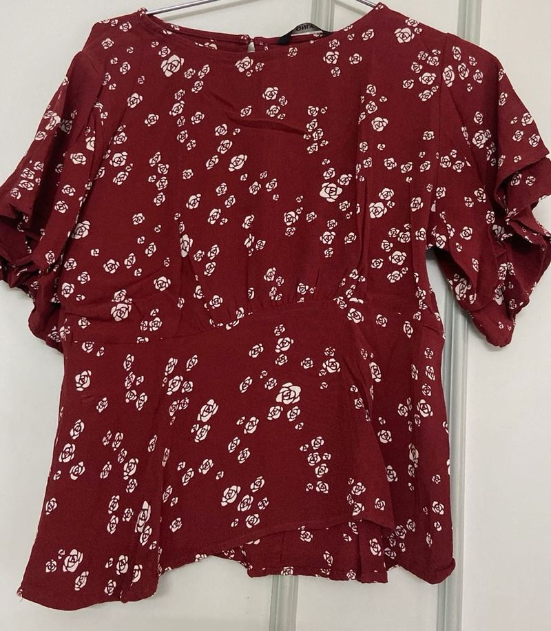 Floral Flutter Sleeve Top