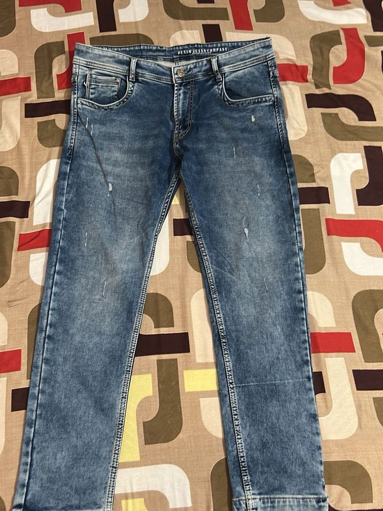 Men's Blue Washed Jeans