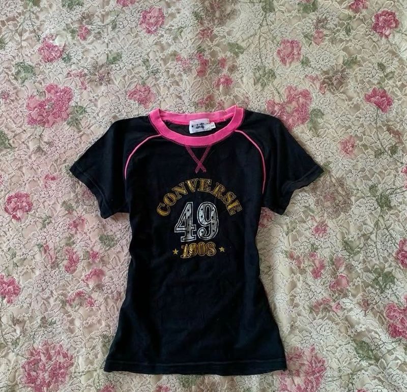 Converse Cutesy Tee Y2K