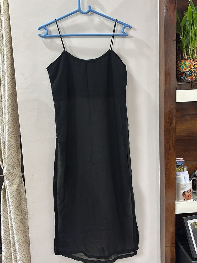 Chic Black Spaghetti Strap Dress
