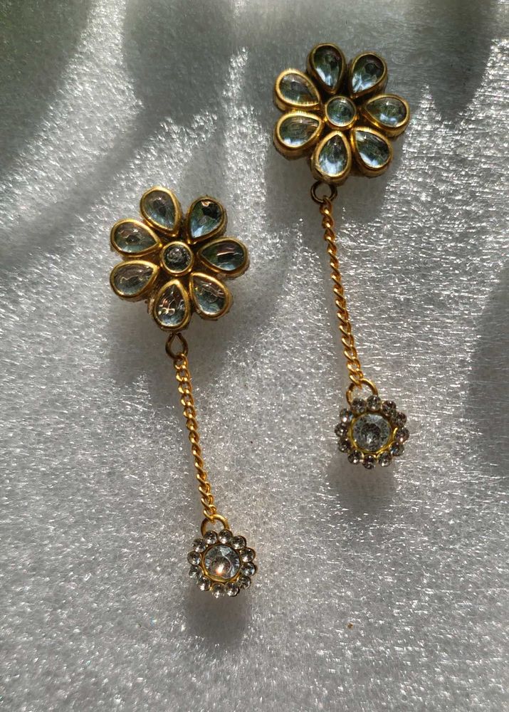 Flower Earrings🤍🌞🤗😍