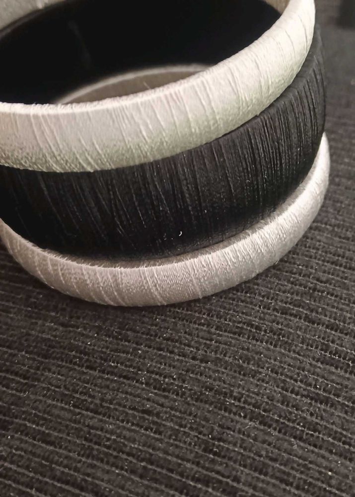 Fancy Thread Bangles