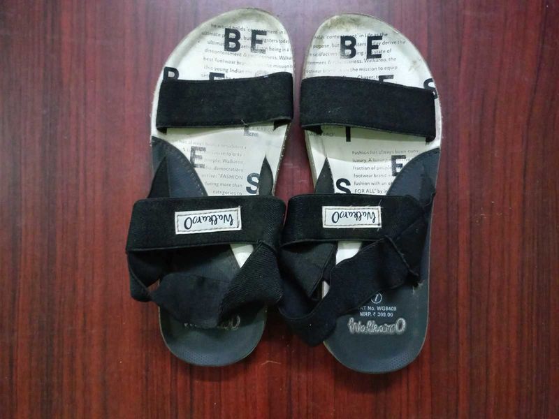 walkaroo Sandals for men