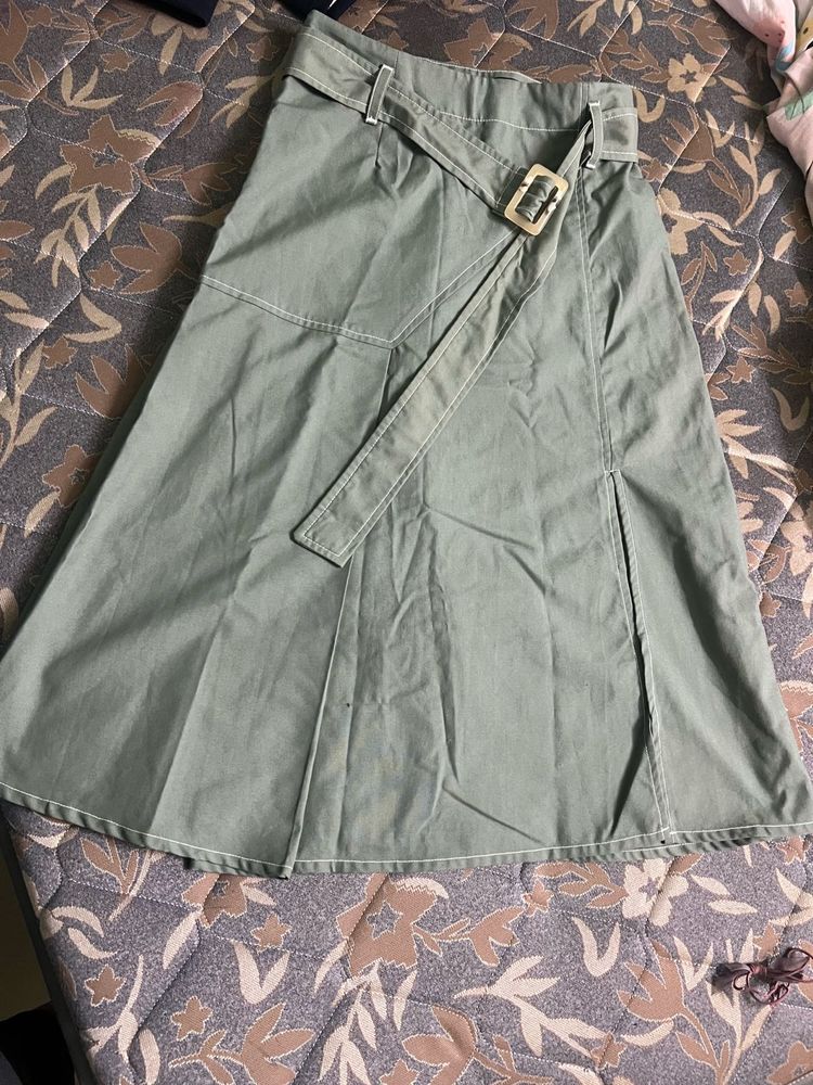 Stylish Belted Midi Skirt