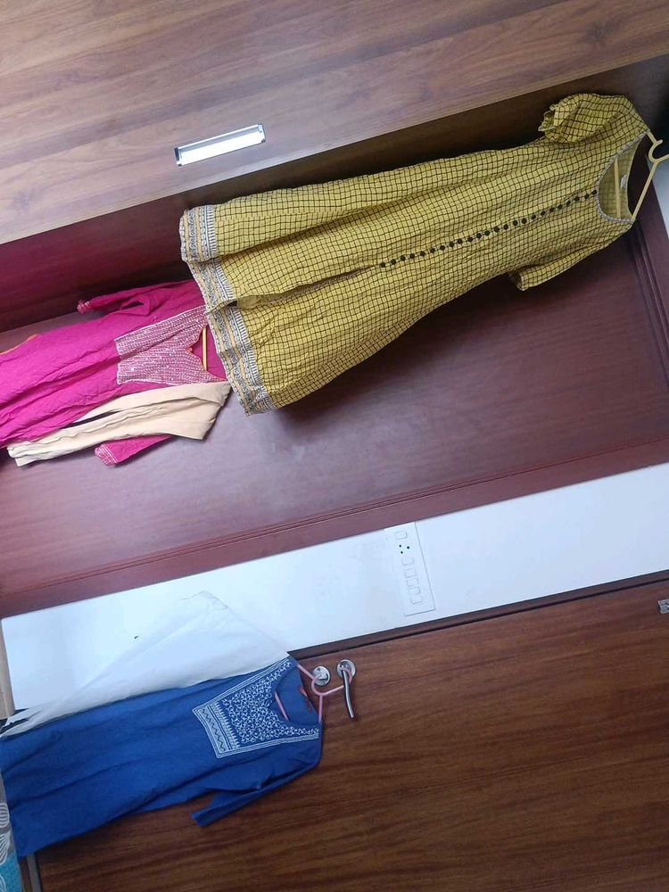 7 Kurtis And 4Pants set &amp; Free Gift