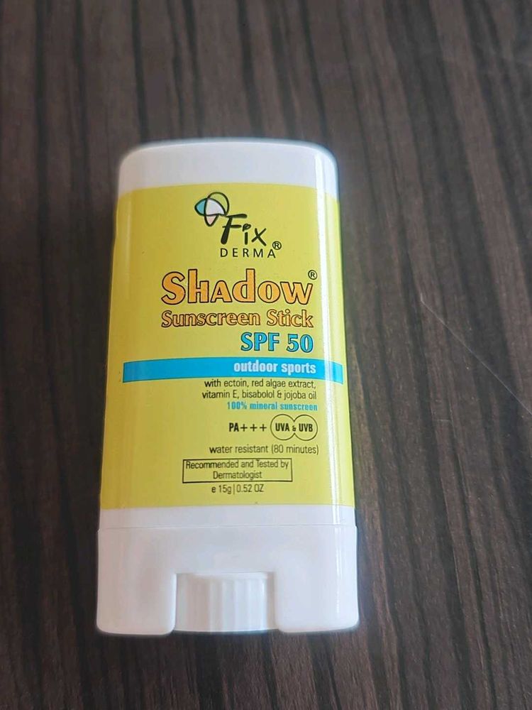 Fix Derma Shadow Sunscreen Stick SPF 50