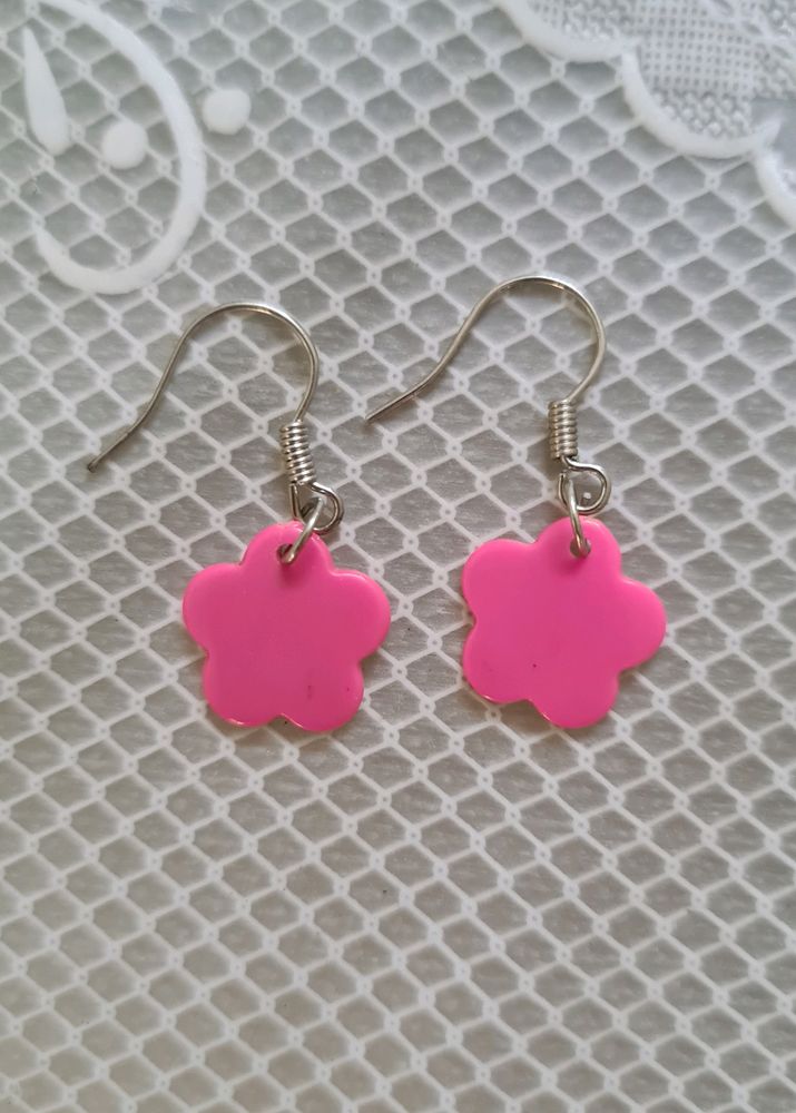 Pretty Pratty Pink Floral Danglers