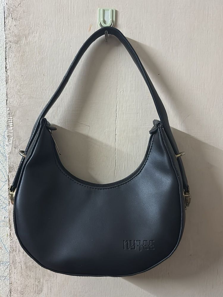 Chic Black Shoulder Bag