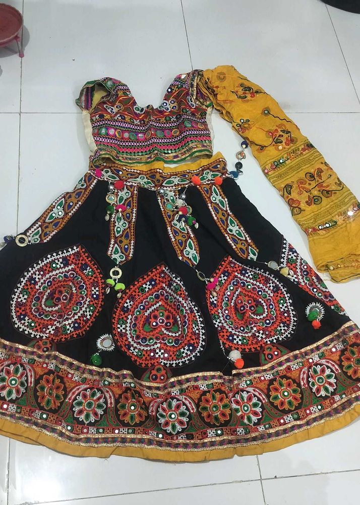 garba dress black colour teenagers girl