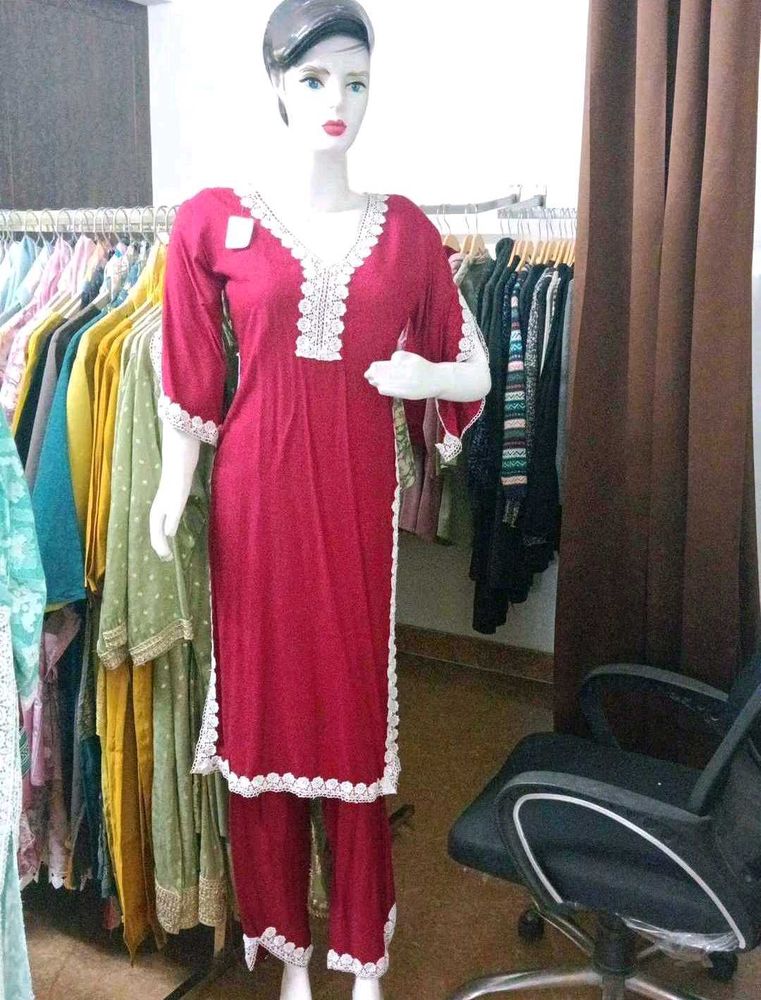 Maroon Kurta Set with White Lace Trim