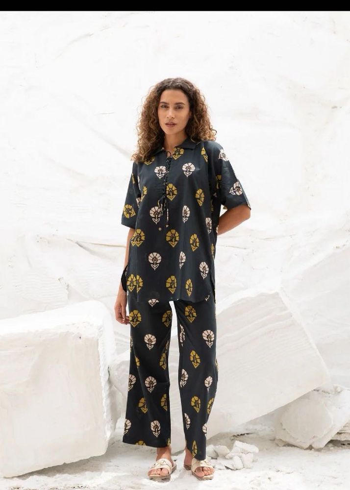 Stylish Printed Kurta Set