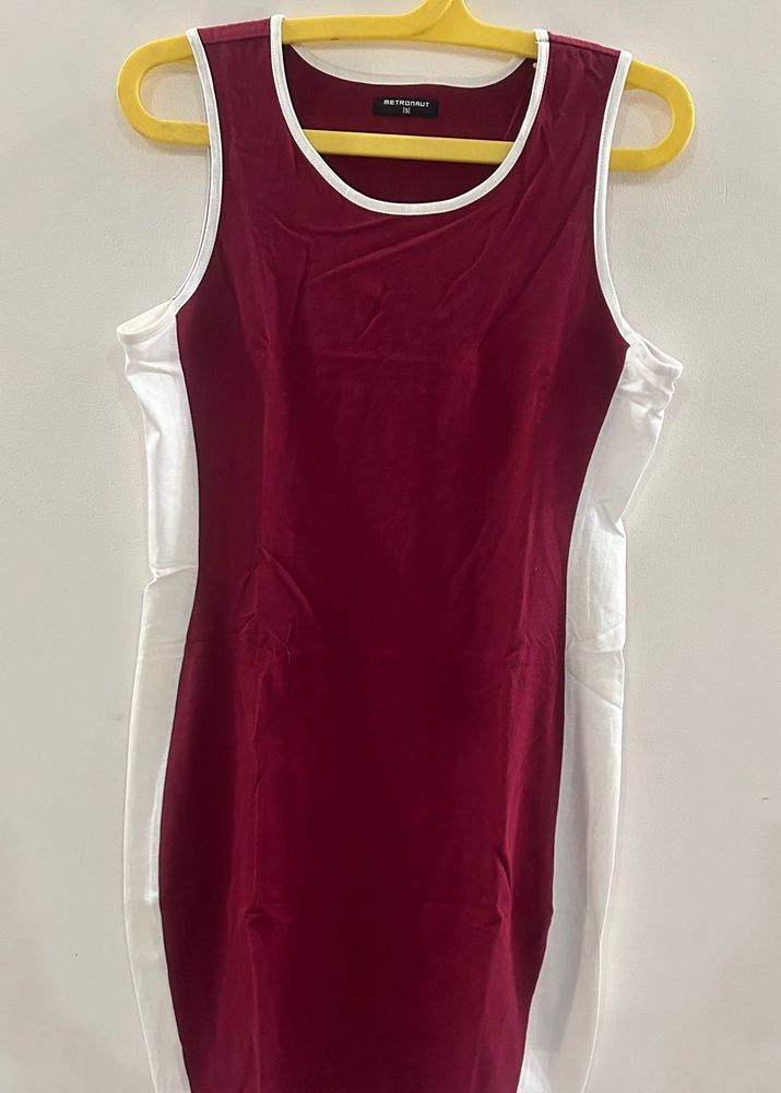 Burgundy &amp; White Bodycon Dress