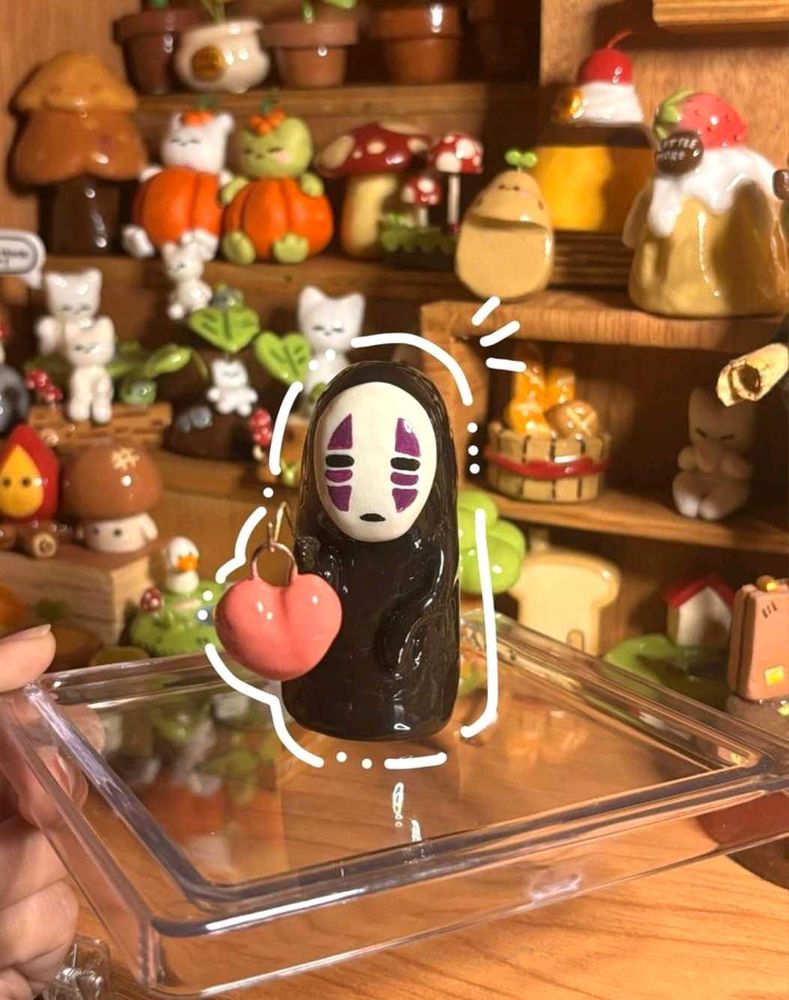 🖤 No Face Kaonashi Ghibli Desk Figurine