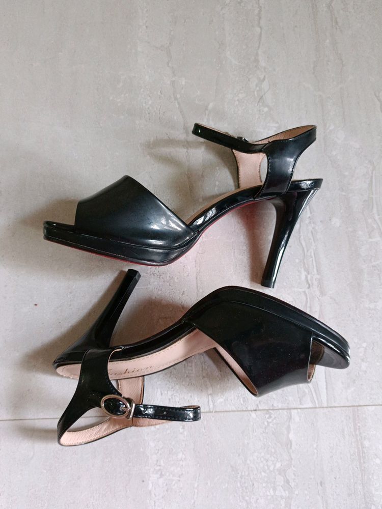 Korean Black Heels