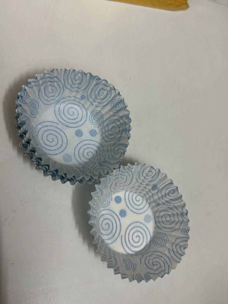 Cupcake lining