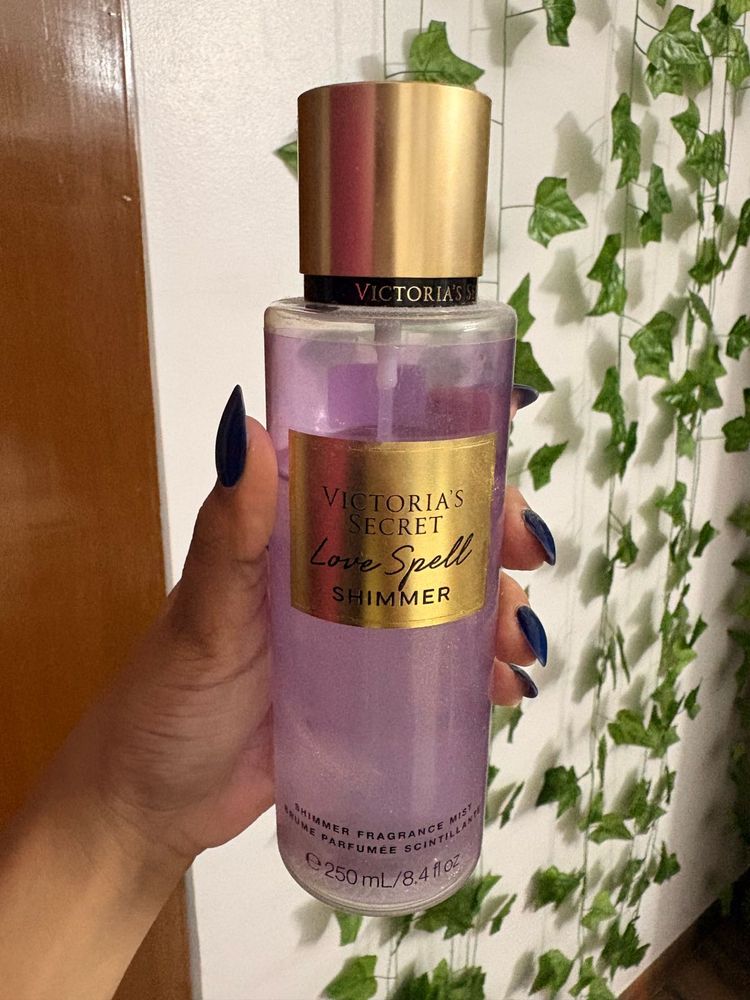 Victoria's Secret Love Spell Shimmer Mist