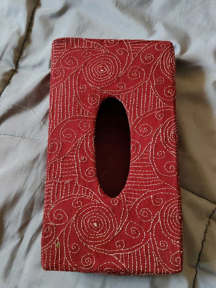 kantha work tissue box
