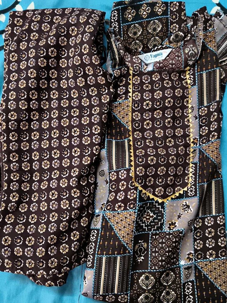Stylish Printed Kurta Set