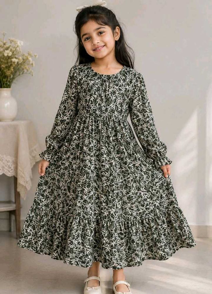 😎Beautiful girls gown😎