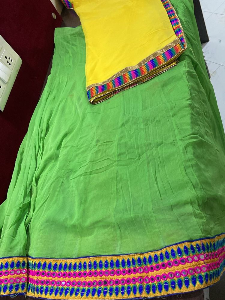 Green Lehenga With Dupatta