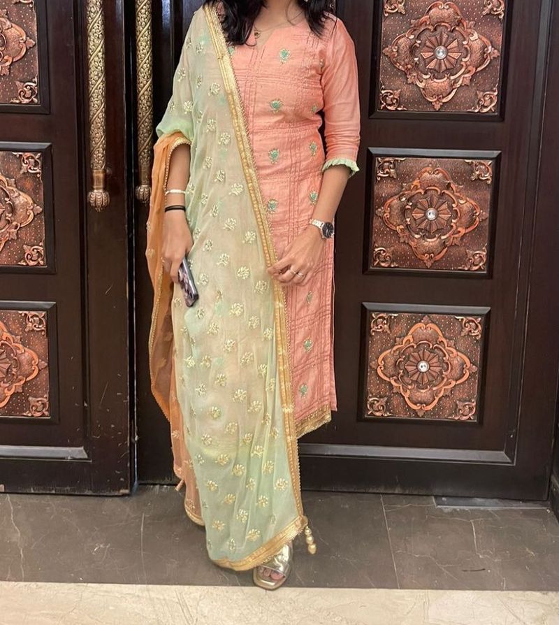 DIWALI SALE!! Peach Kurta with Embellished Dupatta