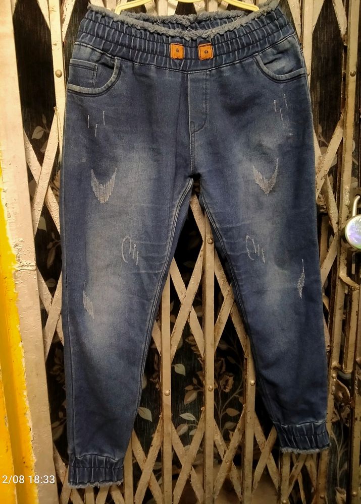 Women Jogger Jeans.