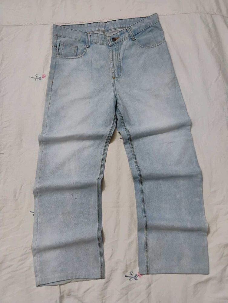 Light Wash Baggy Denim Jeans