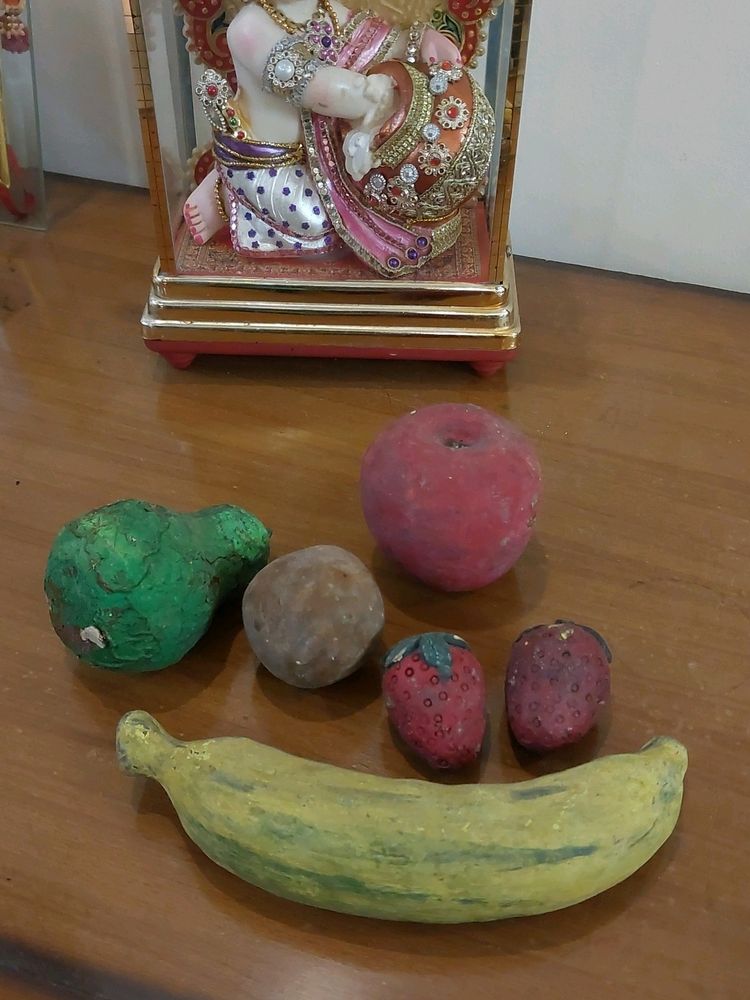 Clay Fruits