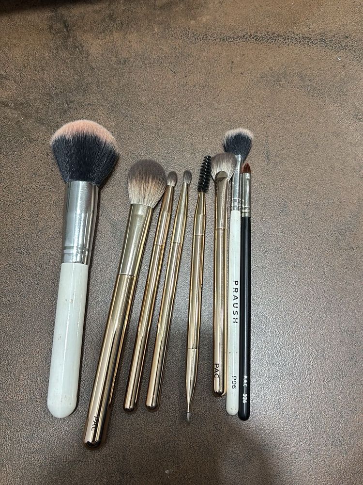 Mix Brand Makeup Brush