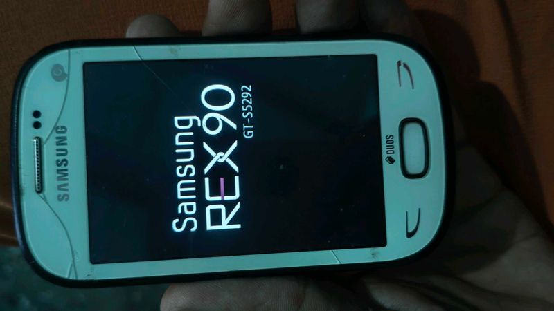 Samsung Rex 90 GT-S5292 Dual SIM Phone
