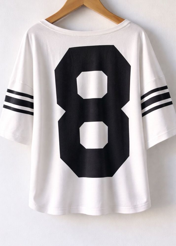 White '8' Graphic baggy  T-Shirt