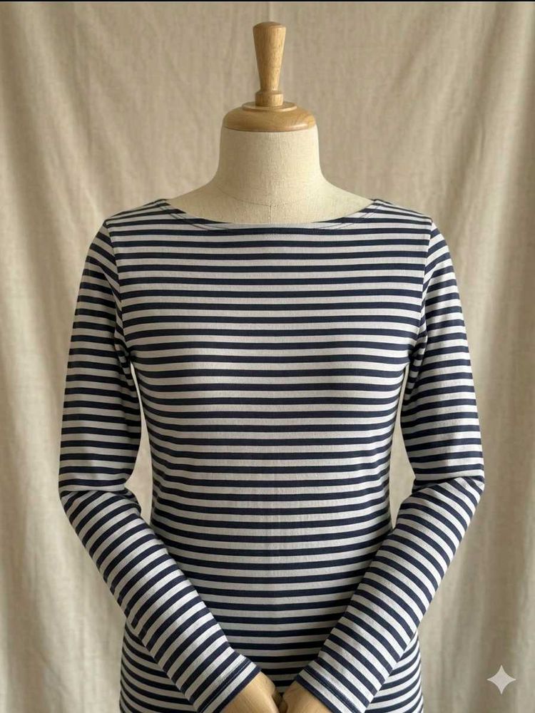 Classic Blue and White Striped Full Sleeve Tee Top