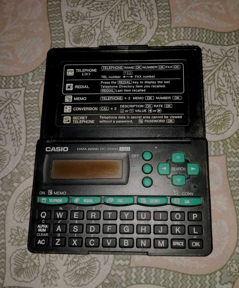 Vintage Casio Data Bank DC-2000